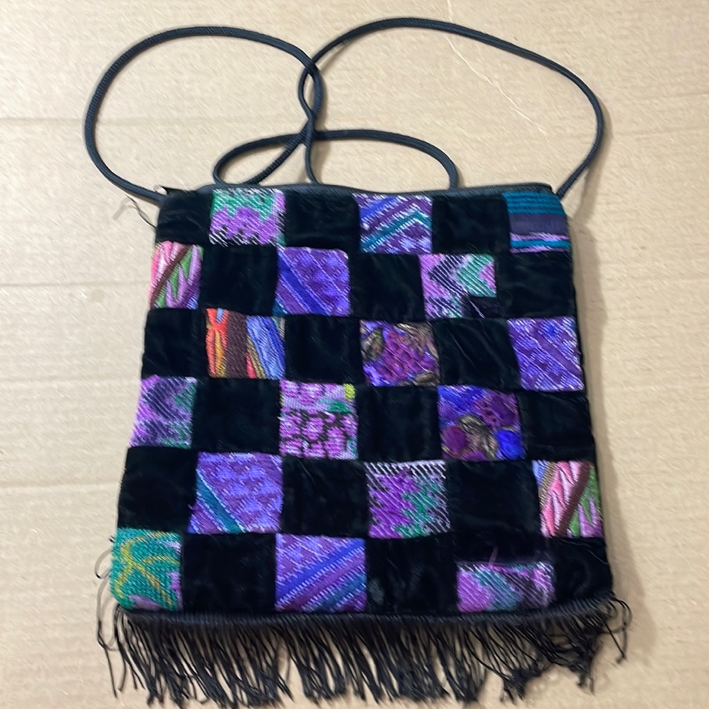 Acrylic Felt Purse Unbranded 9inx10in Pre-Owned